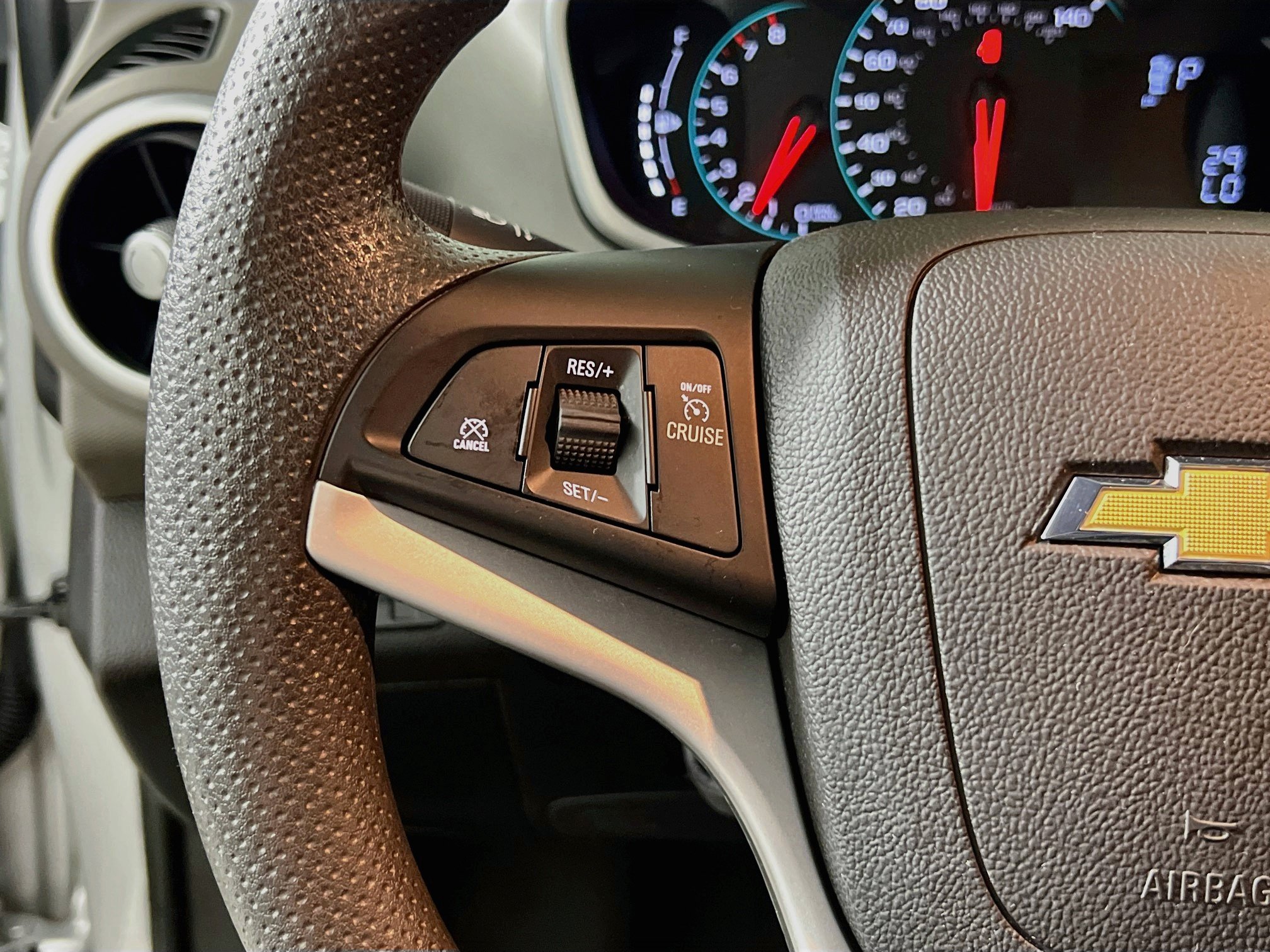 Used 2020 Chevrolet Sonic LT FWD image 19