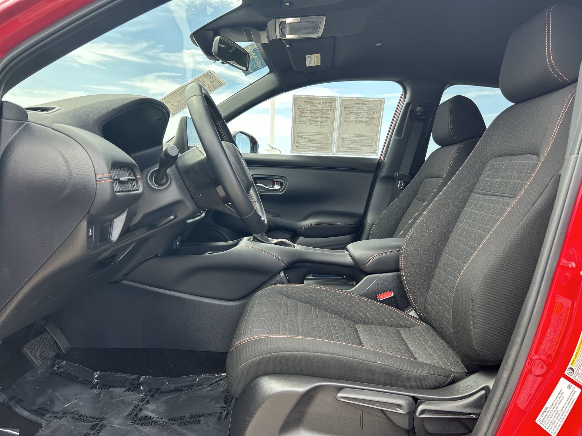 Certified 2025 Honda HR-V Sport image 13