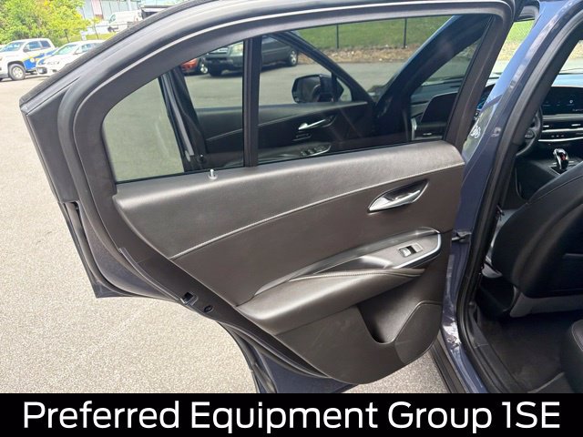 Used 2025 Cadillac XT4 Premium Luxury AWD/4WD image 18