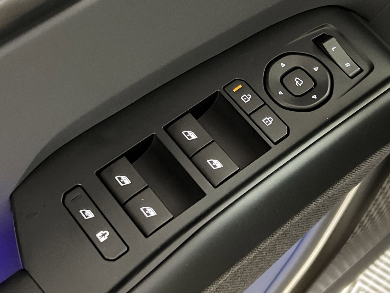 New 2026 Kia EV9 Land w/ Nightfall Edition Package image 13