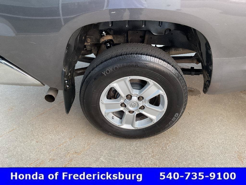 Used 2017 Toyota Tundra SR5 AWD/4WD image 12