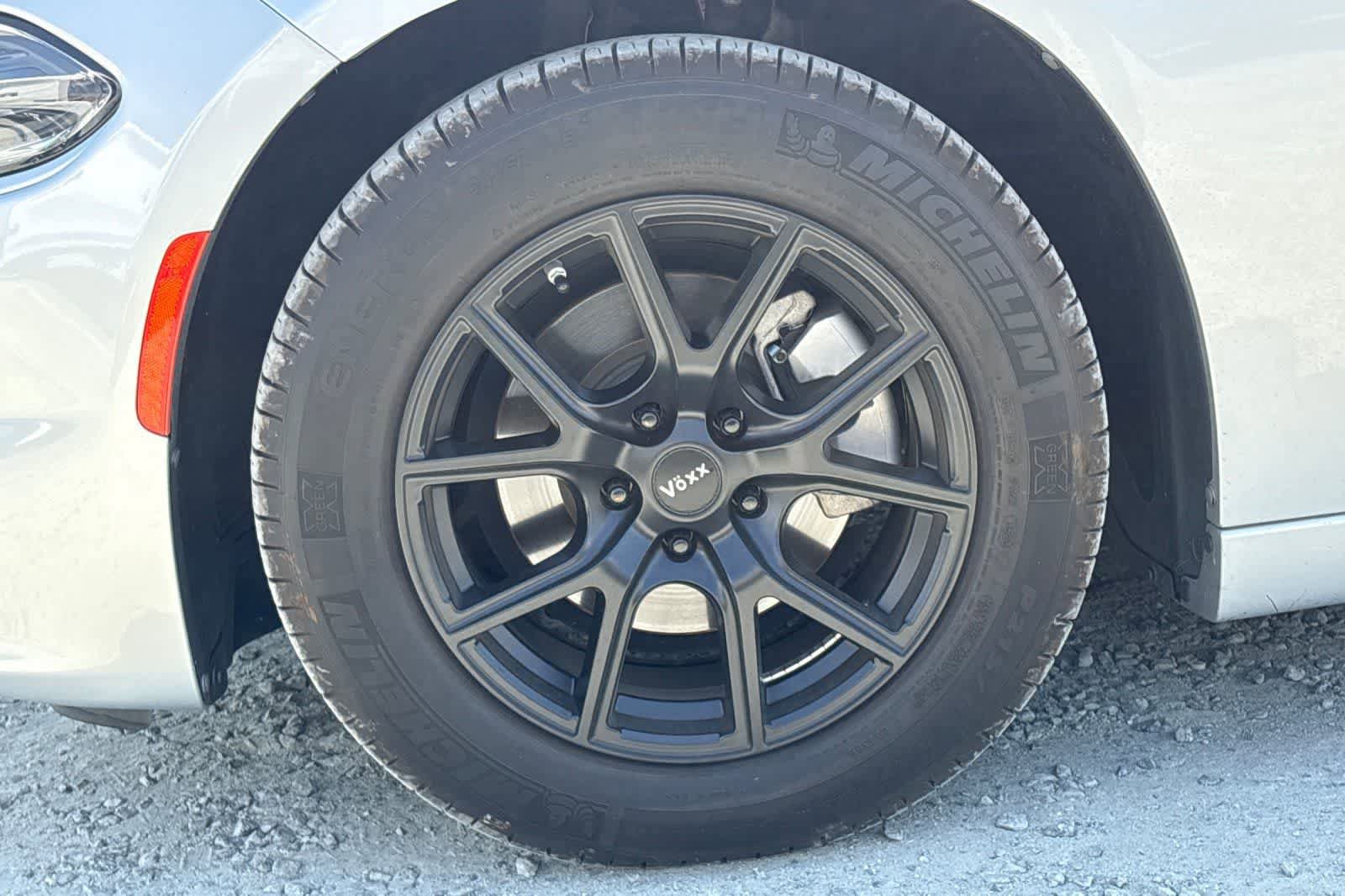 Used 2023 Dodge Charger SXT RWD image 12