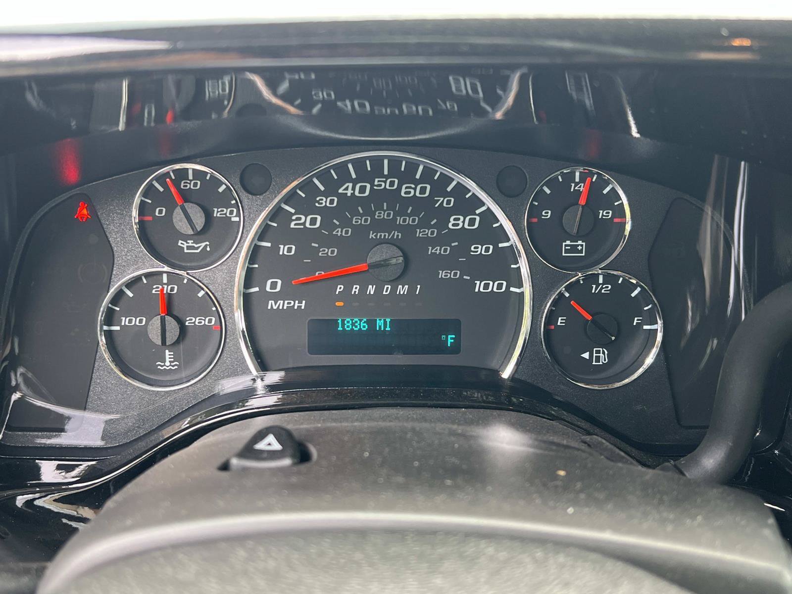 Used 2024 GMC Savana 2500 RWD image 28