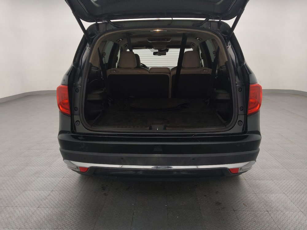 Used 2017 Honda Pilot Touring image 29