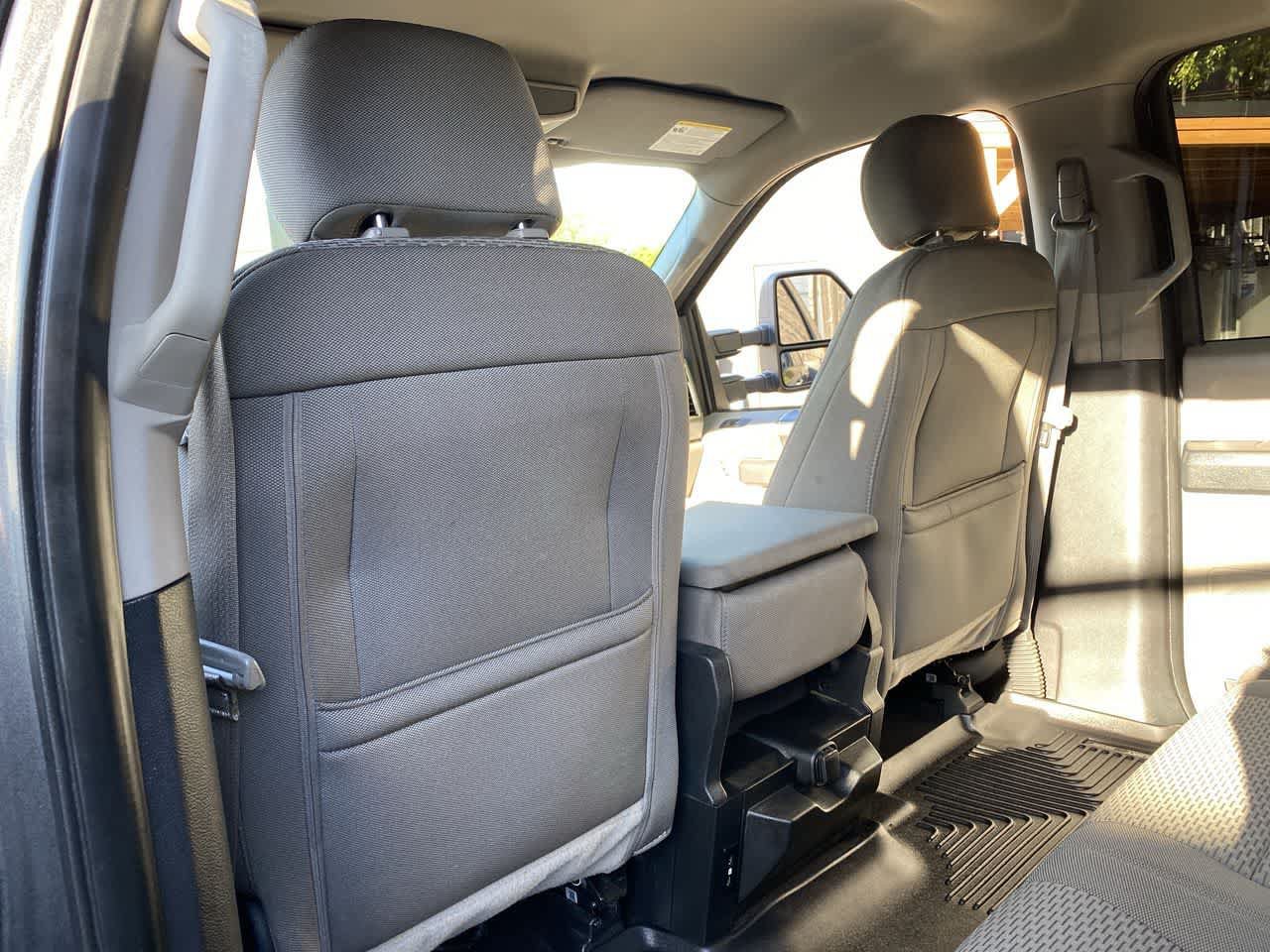 Used 2018 Ford F150 XLT w/ Equipment Group 302A Luxury AWD/4WD image 15