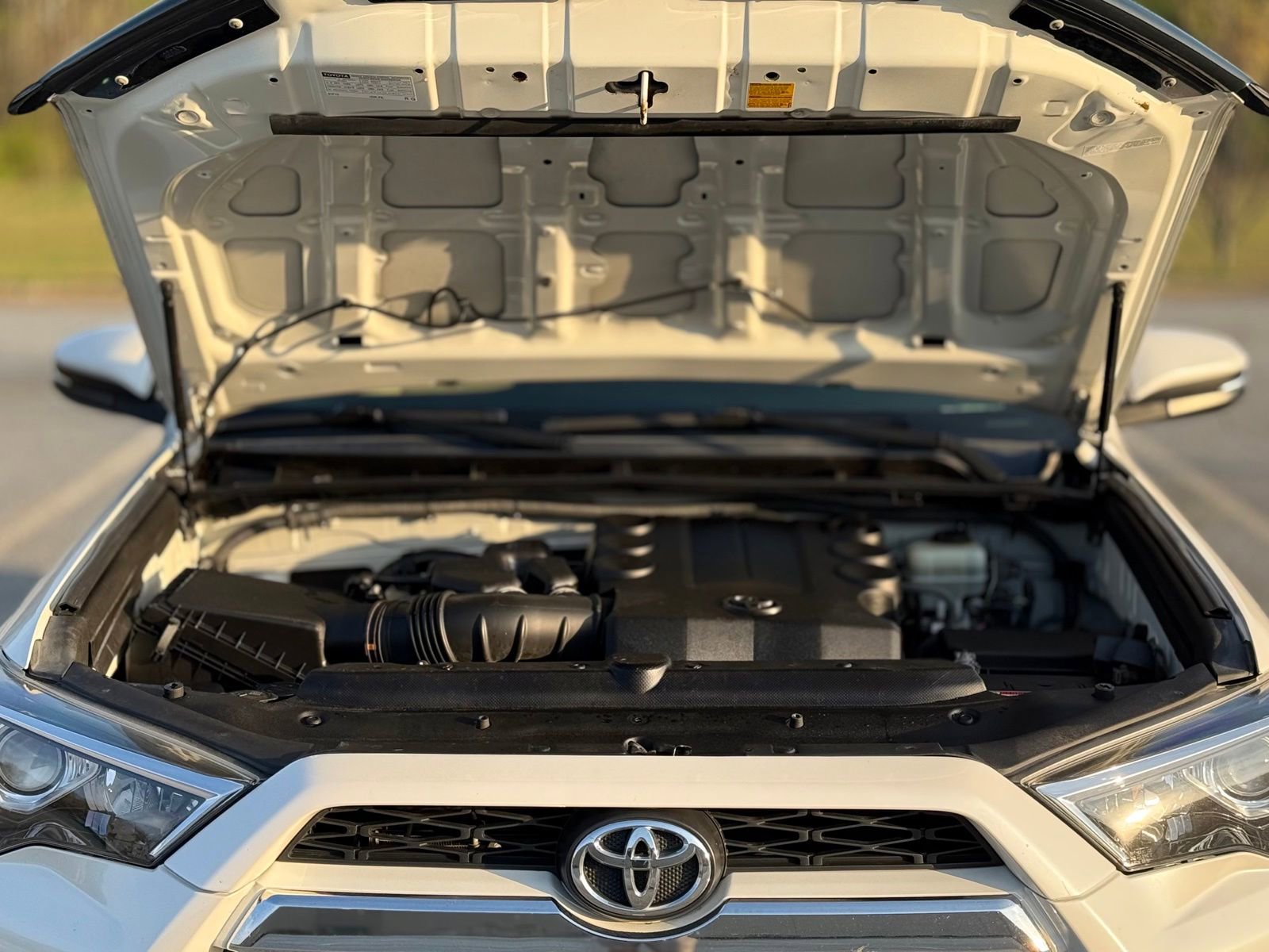 Used 2014 Toyota 4Runner Limited image 50