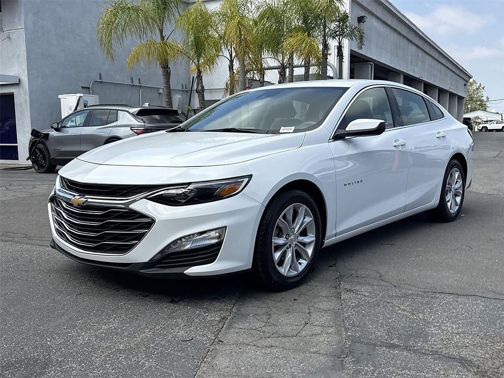 Used 2025 Chevrolet Malibu LT FWD image 7