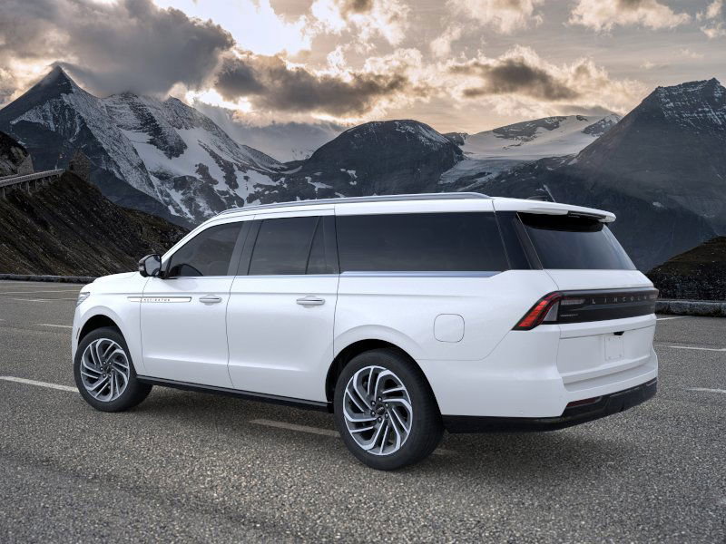 New 2025 Lincoln Navigator L Reserve image 4