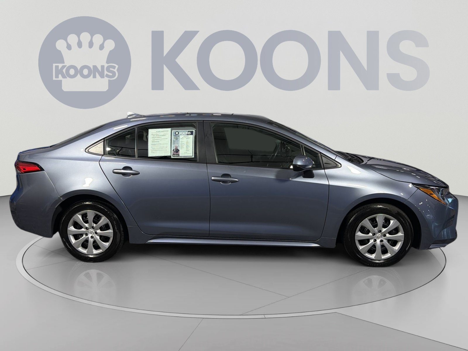 Used 2025 Toyota Corolla LE FWD image 8