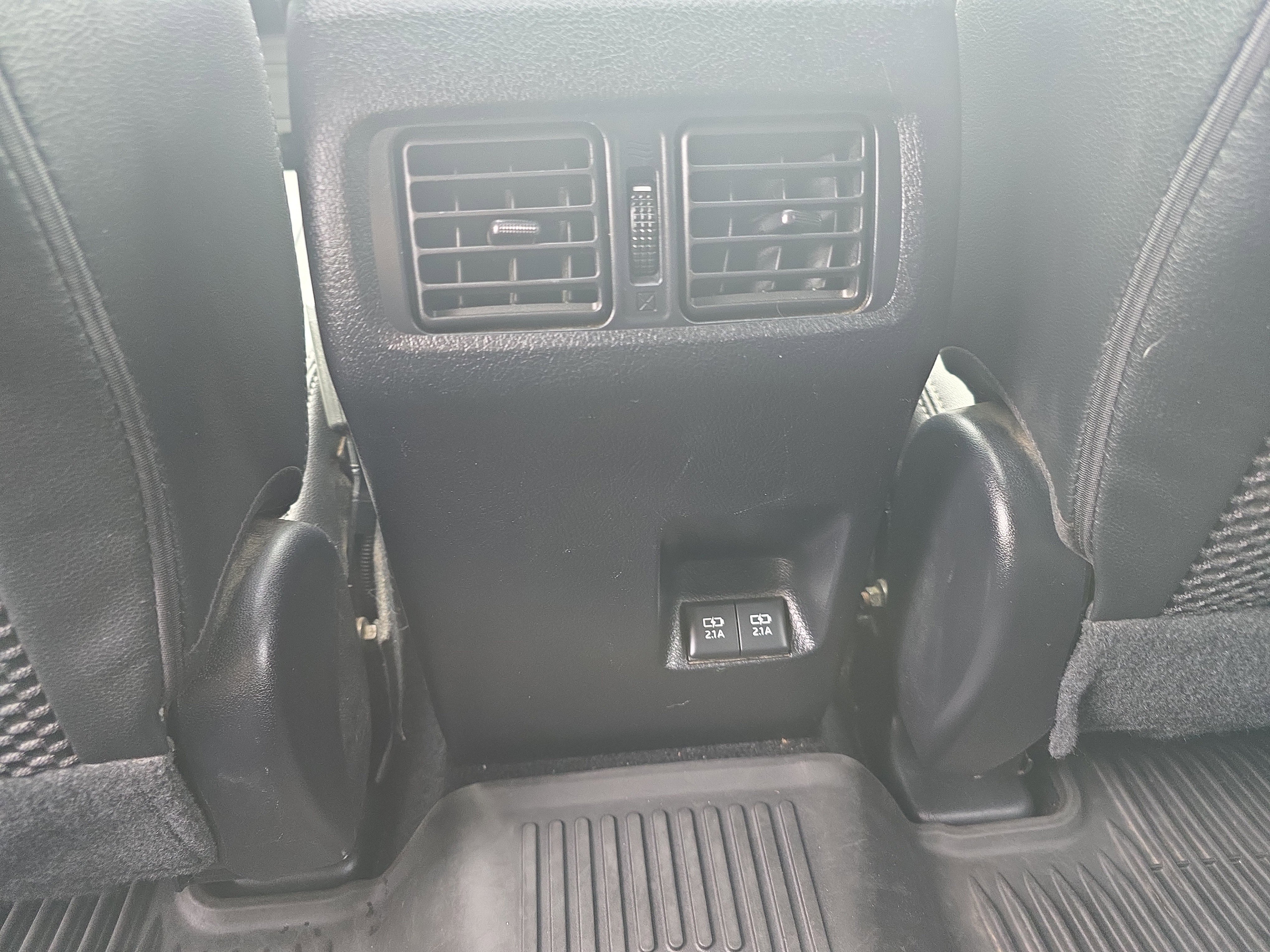 Used 2022 Toyota 4Runner SR5 Premium w/ Moonroof Package image 16