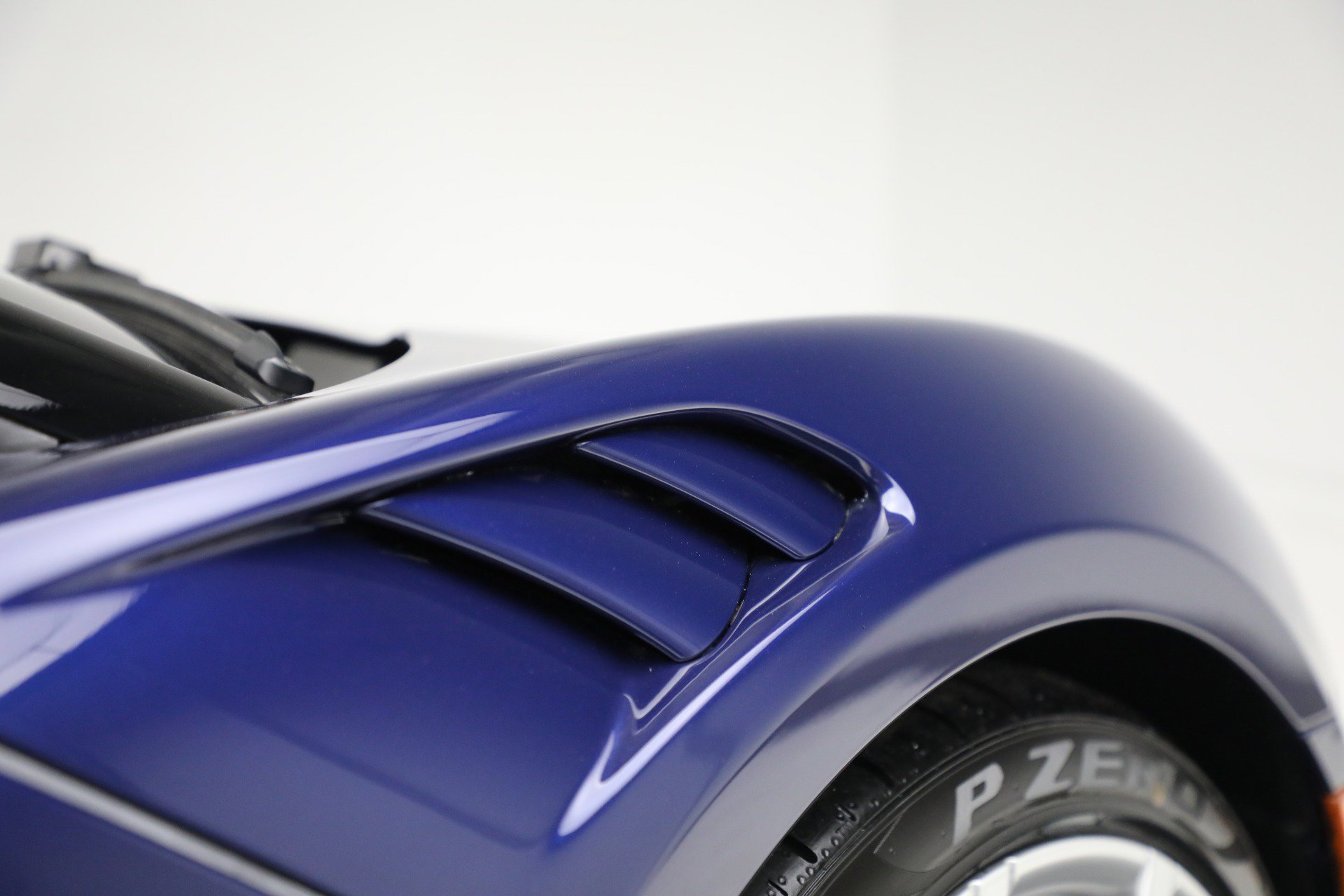 New 2025 McLaren Artura TechLux image 43