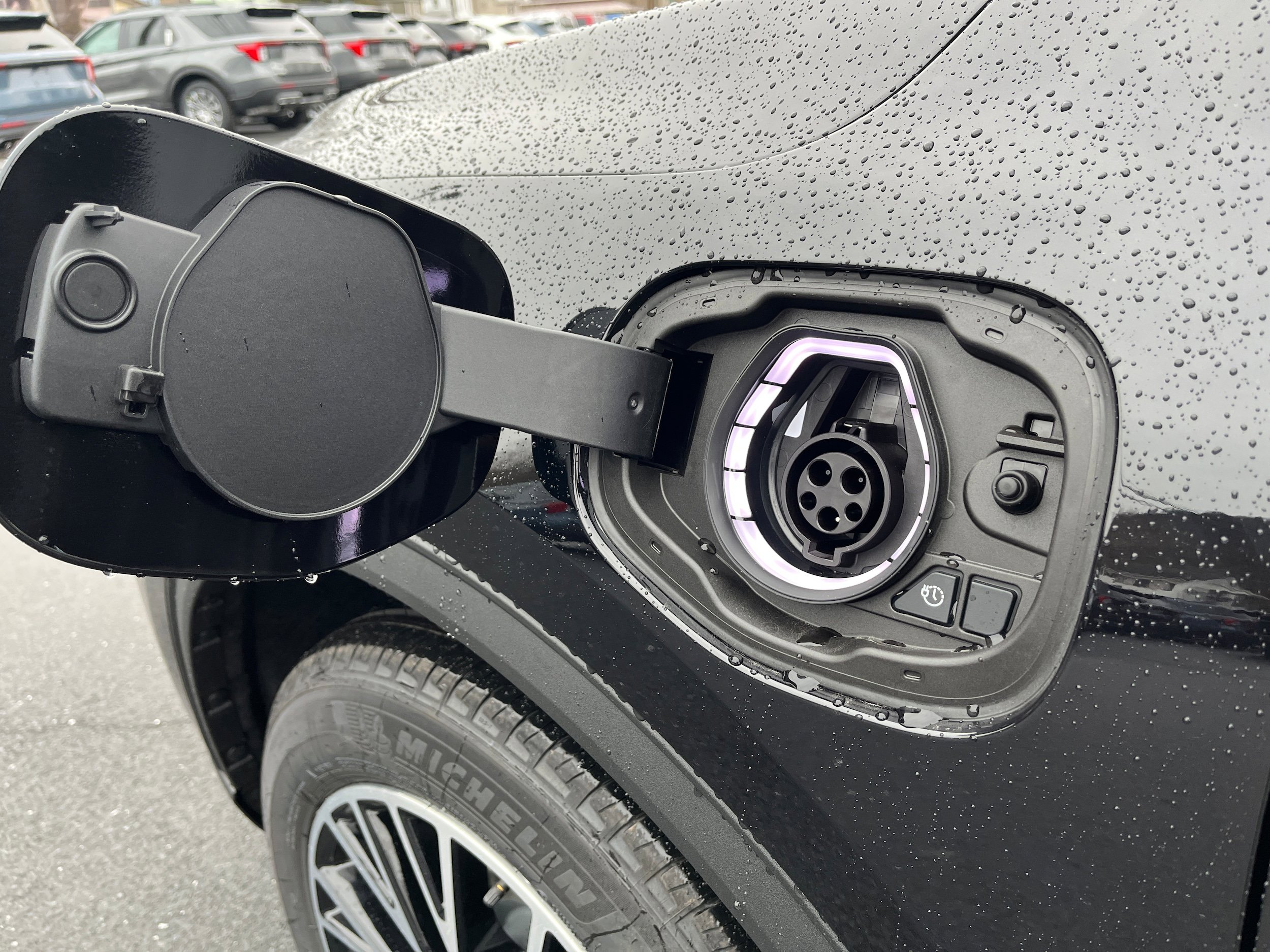 New 2026 Ford Escape SE w/ PHEV Premium Package image 7