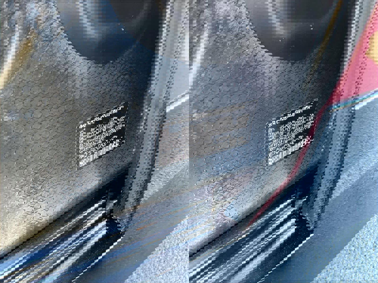 Used 2025 BMW iX xDrive50 image 32