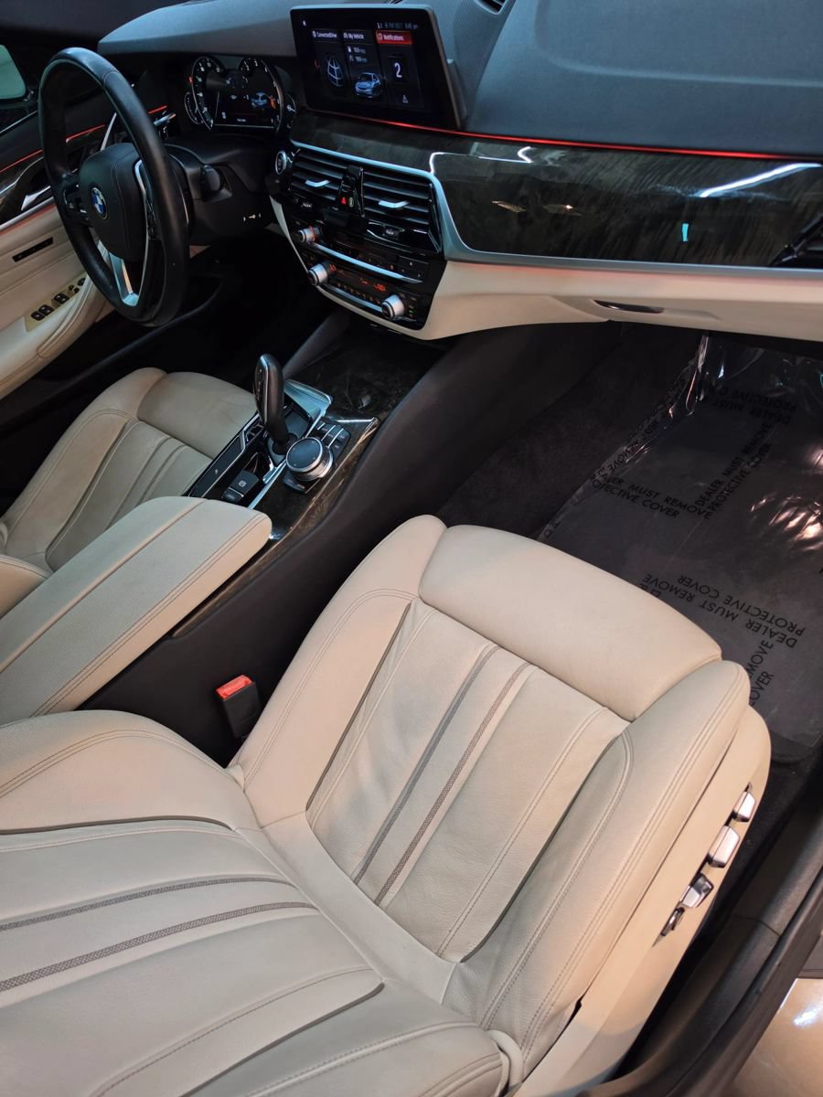Used 2018 BMW 540i RWD image 42