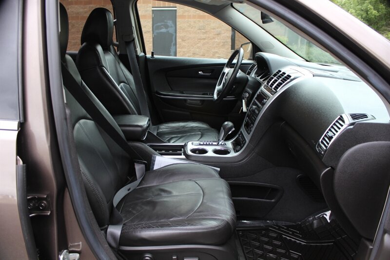Used 2008 GMC Acadia SLT AWD/4WD image 20