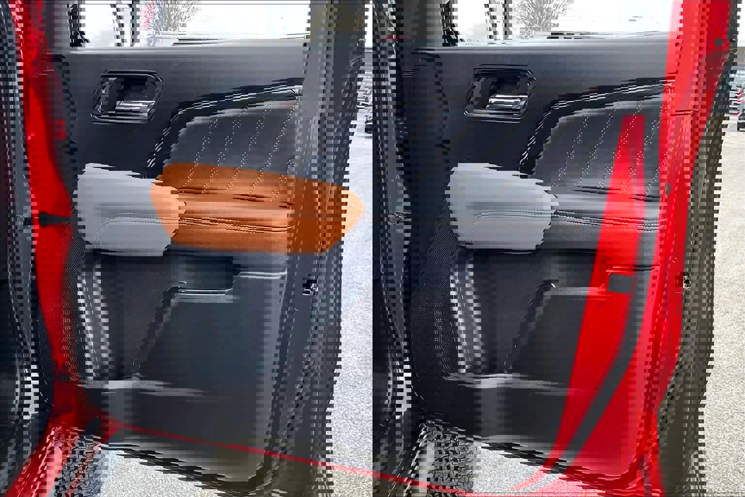 Used 2026 GMC Canyon AT4 w/ Technology Plus Package image 44