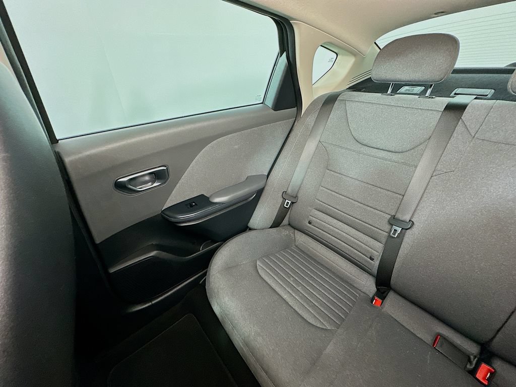 Used 2025 Kia K4 EX FWD image 12
