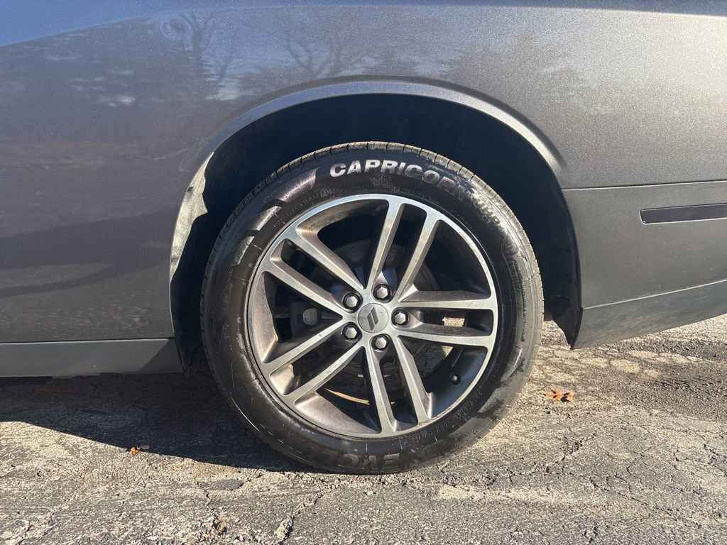 Certified 2019 Dodge Challenger GT w/ Driver Convenience Group image 38