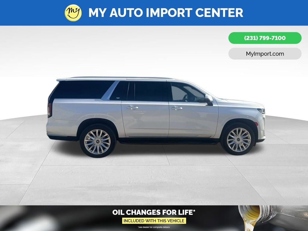 Used 2022 Cadillac Escalade ESV Luxury image 8