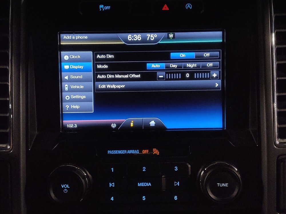 Used 2015 Ford F150 XLT w/ Equipment Group 302A Luxury image 25