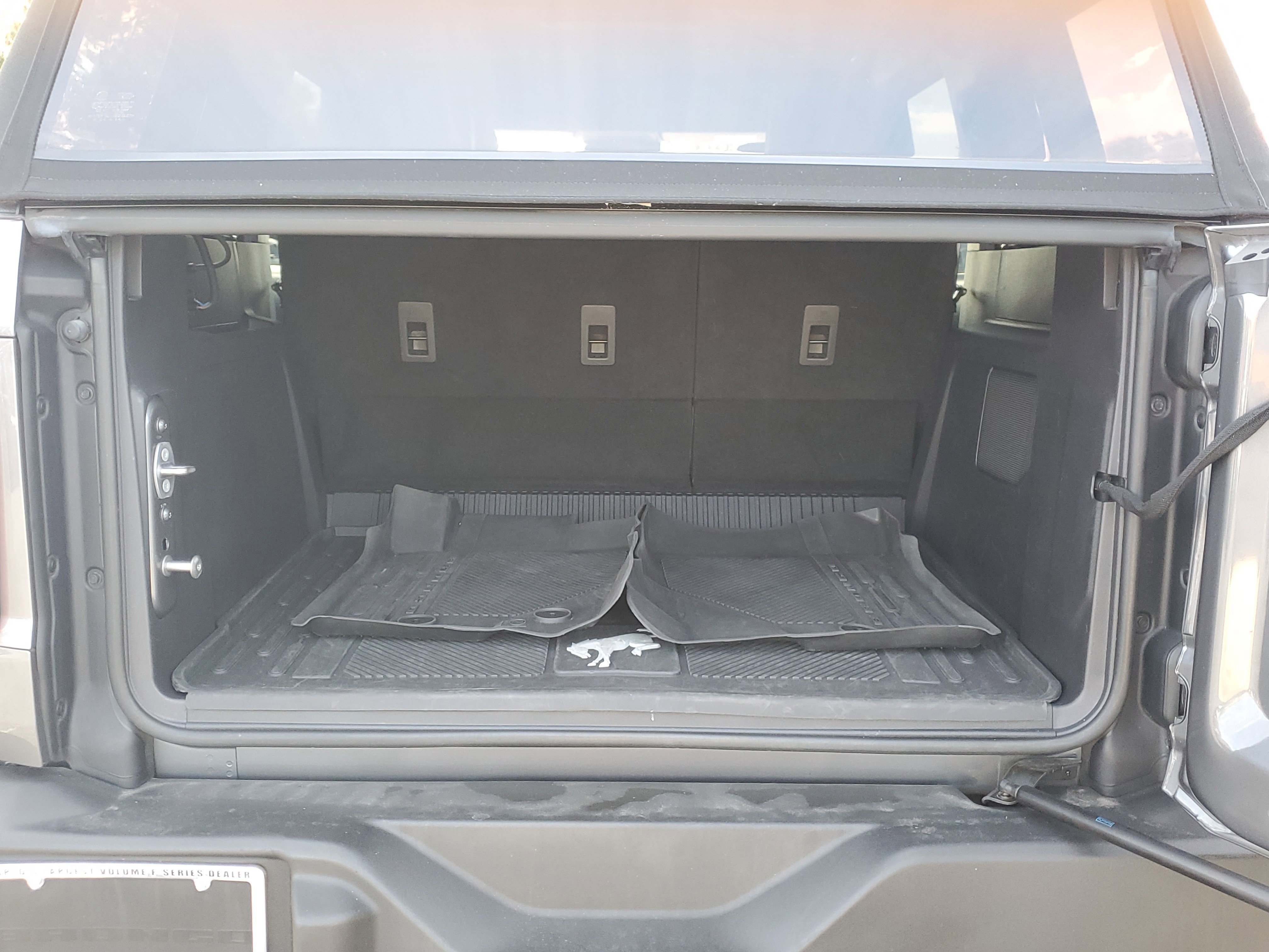 Used 2023 Ford Bronco Outer Banks image 9