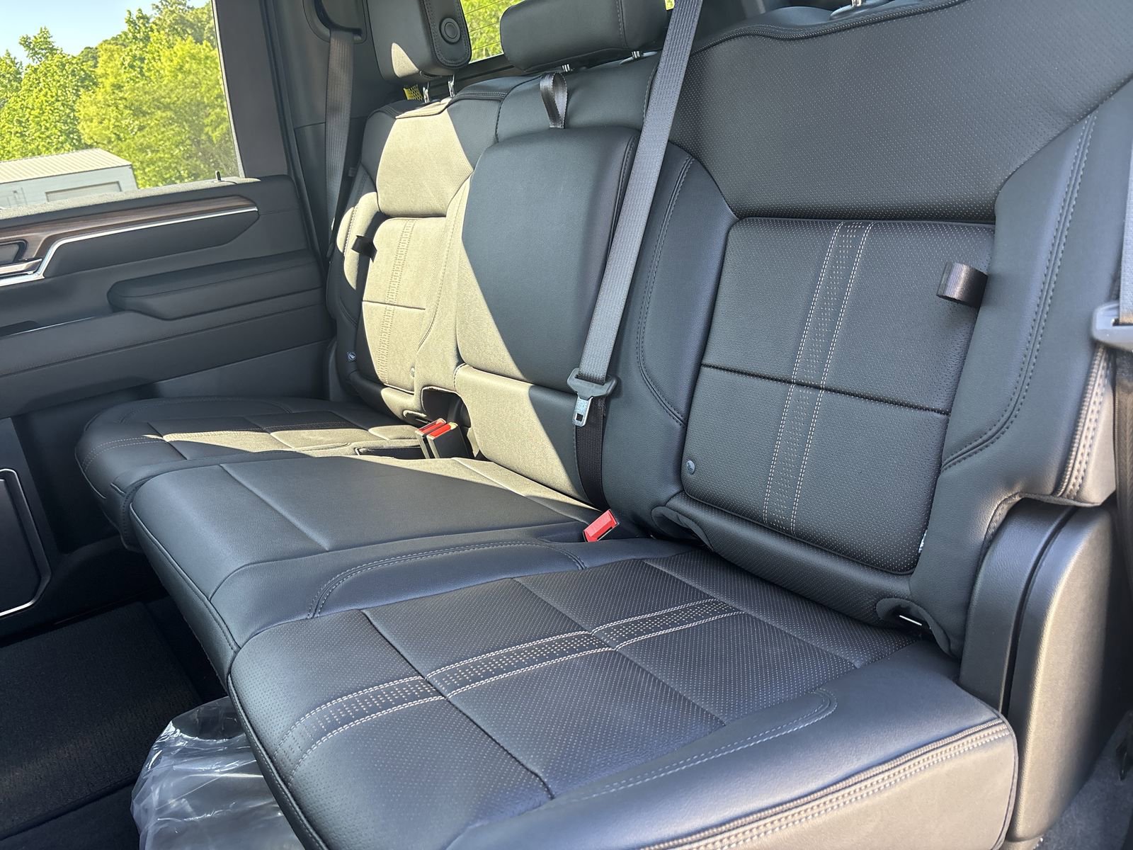 New 2026 Chevrolet Silverado 3500 High Country w/ High Country Premium Package AWD/4WD image 25
