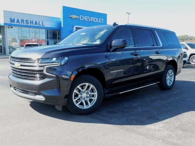 Used 2023 Chevrolet Suburban LT image 4