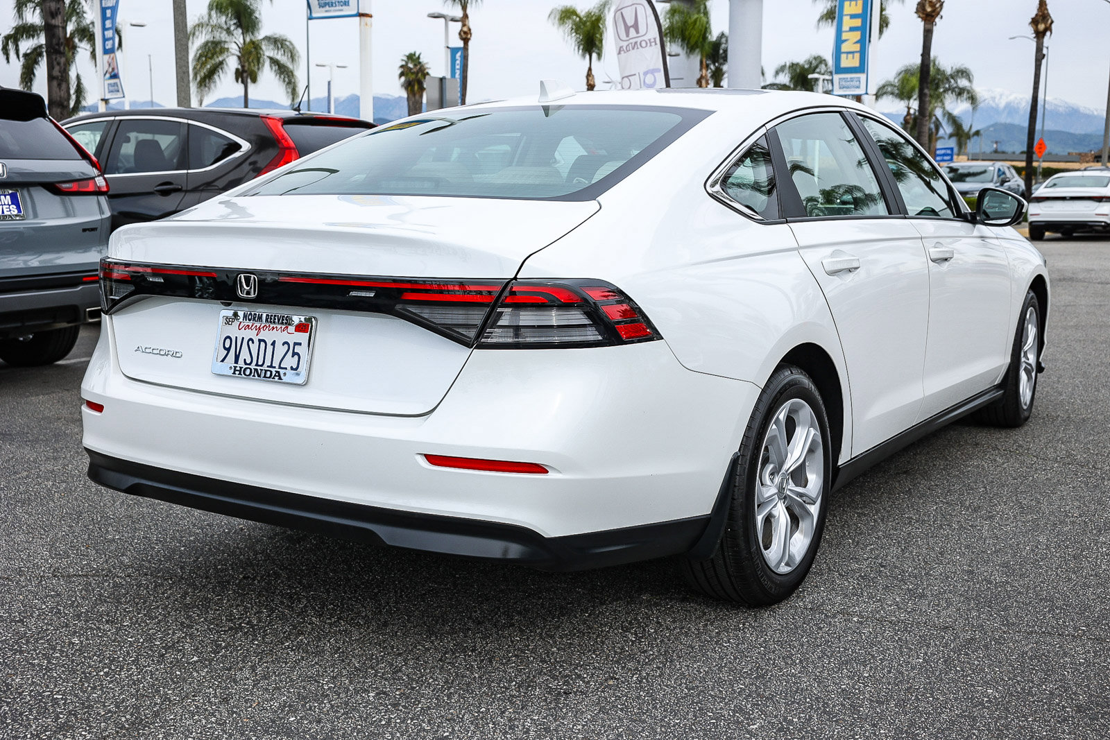 Used 2025 Honda Accord LX image 7