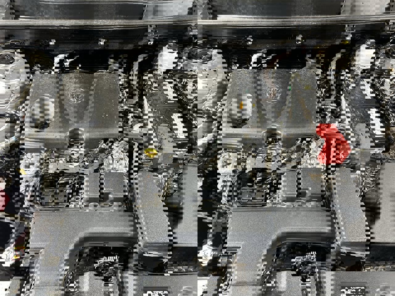 Used 2024 Toyota RAV4 LE image 10