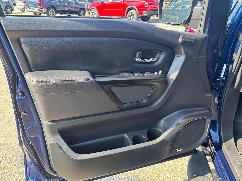 Used 2024 Nissan Titan PRO-4X w/ Pro-4x Convenience Package AWD/4WD image 9