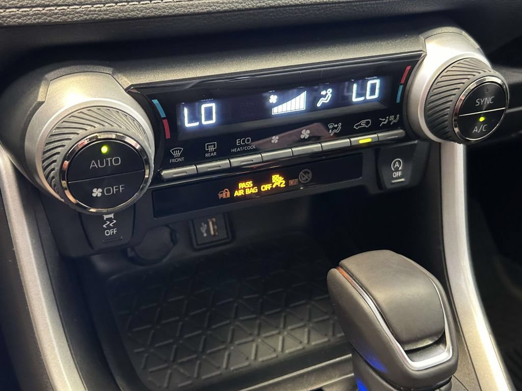 Used 2024 Toyota RAV4 XLE Premium FWD image 23
