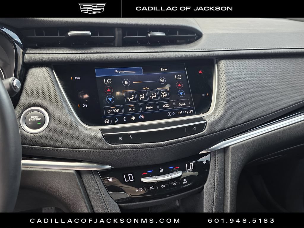 Certified 2025 Cadillac XT6 Luxury FWD image 13