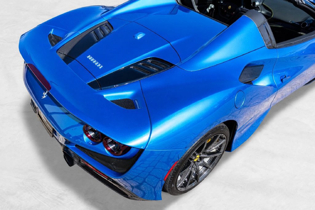 Certified 2022 Ferrari F8 Tributo RWD image 21