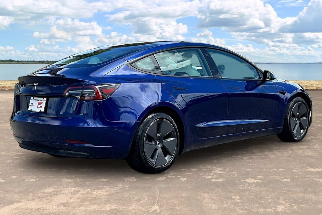 Used 2023 Tesla Model 3 Standard Range RWD image 4