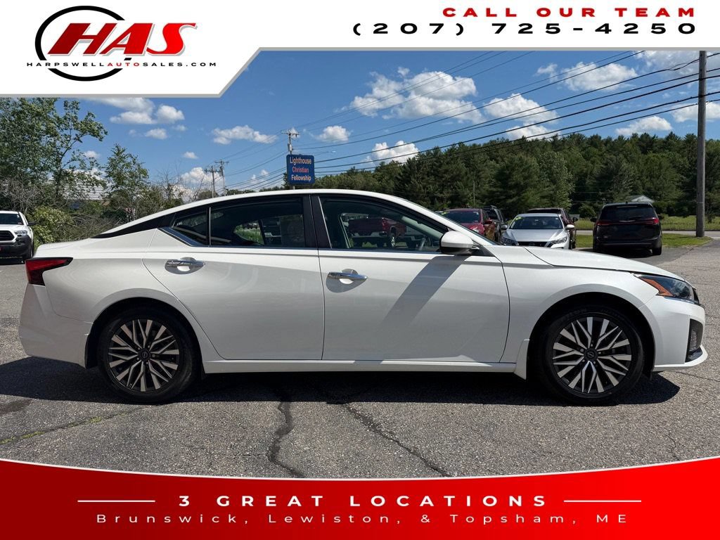 Used 2023 Nissan Altima 2.5 SV FWD image 7