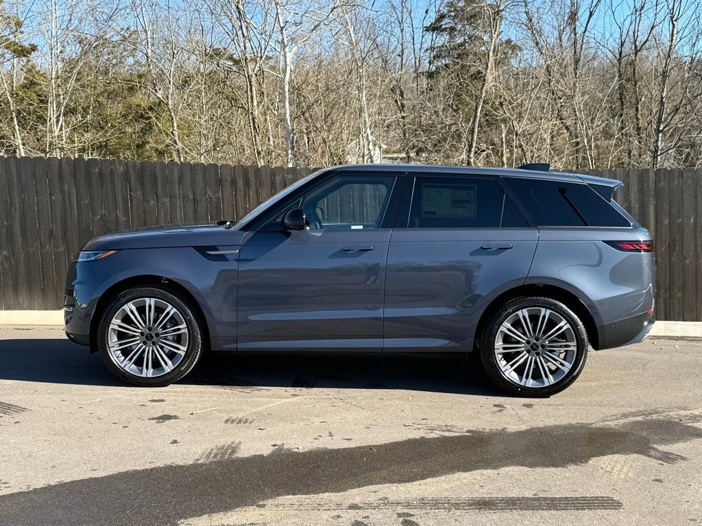 New 2026 Land Rover Range Rover Sport SE image 2