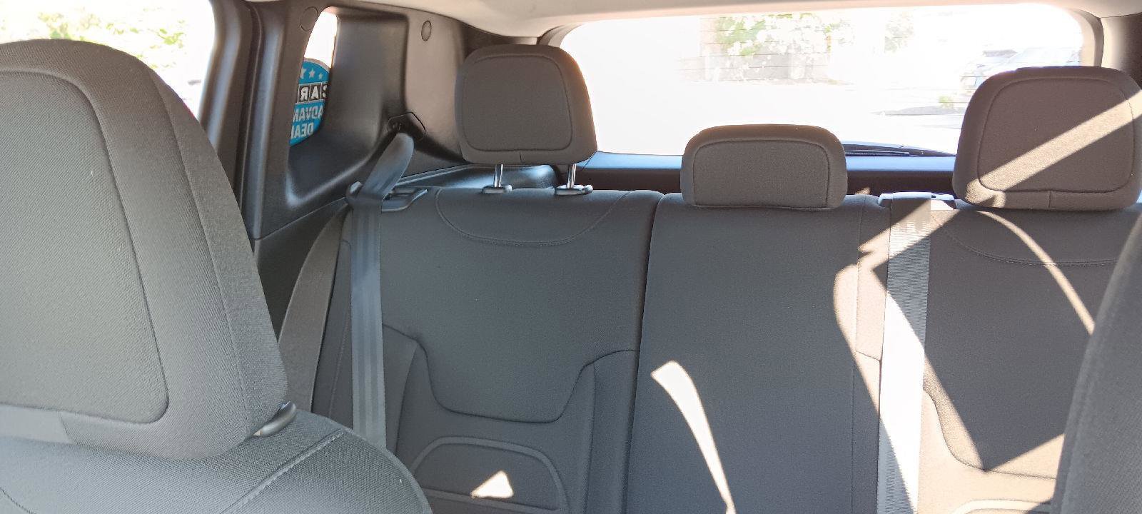 Used 2018 Jeep Renegade Latitude image 25