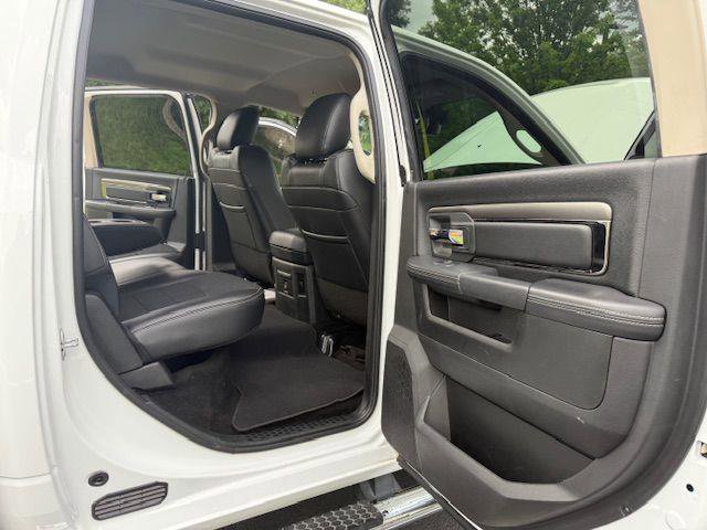 Used 2018 RAM 2500 Big Horn w/ Sport Appearance Group image 29