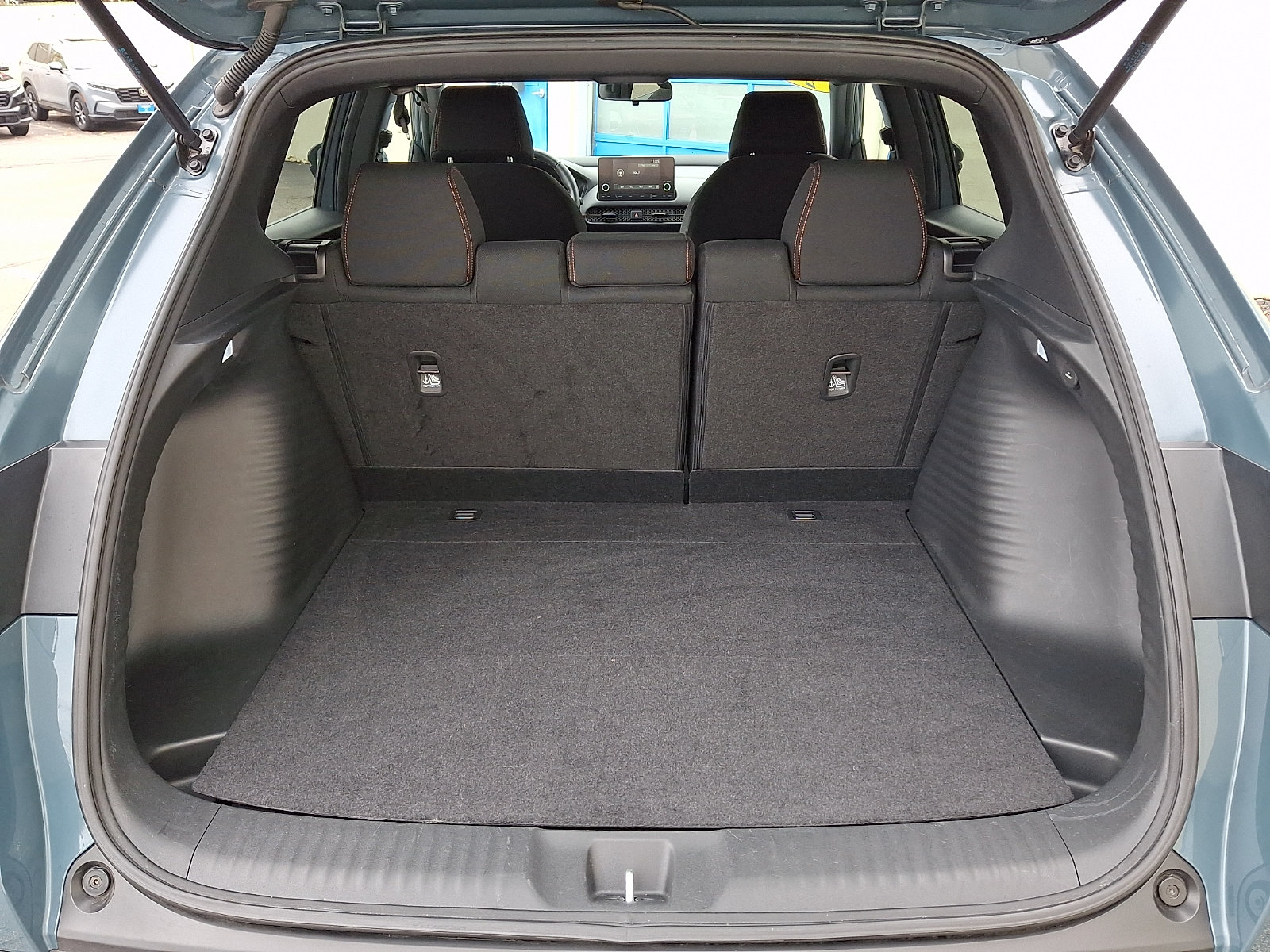 Certified 2025 Honda HR-V Sport image 29