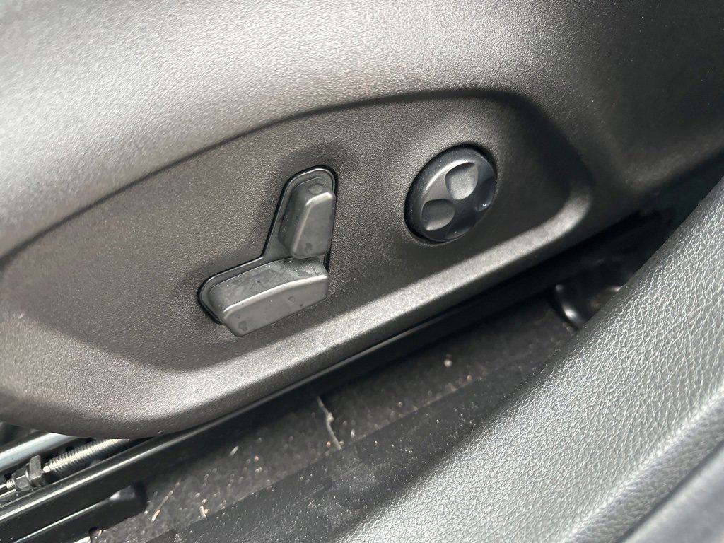 Used 2024 Dodge Hornet R/T w/ R/T Blacktop Package image 14