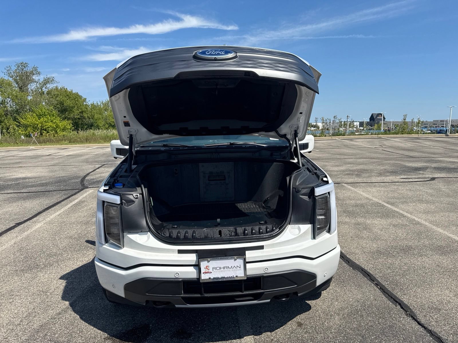 Used 2023 Ford F150 Lightning Lariat w/ Tow Technology Package AWD/4WD image 28