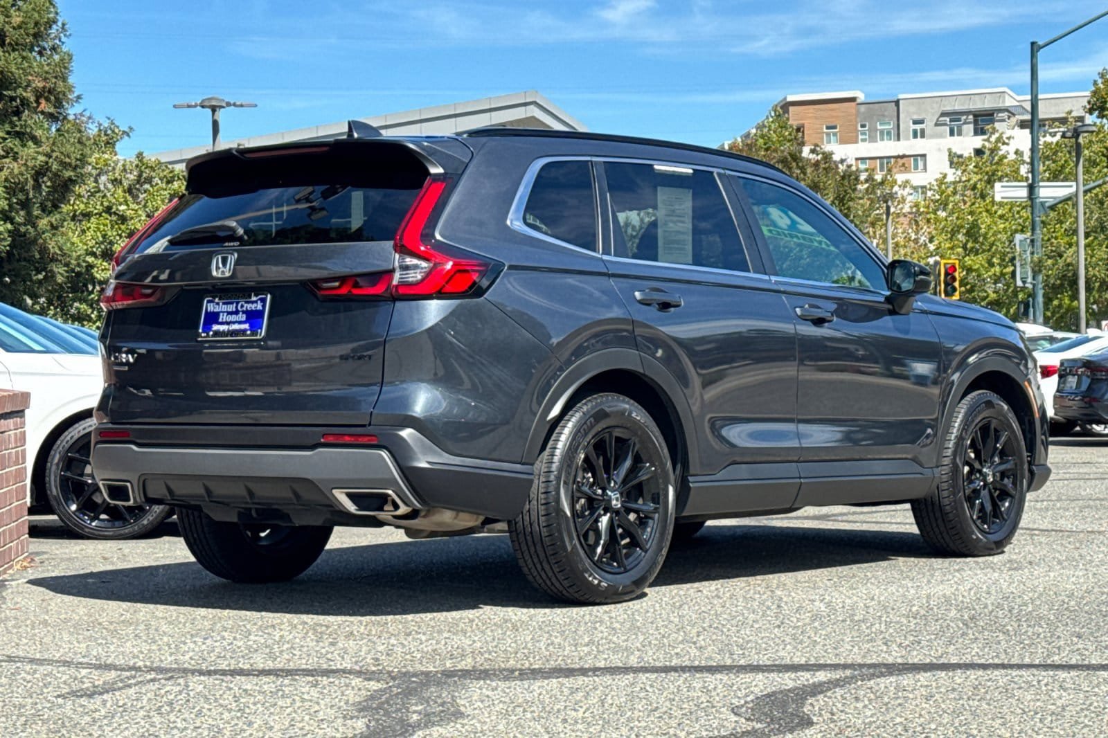 Used 2024 Honda CR-V Sport image 4