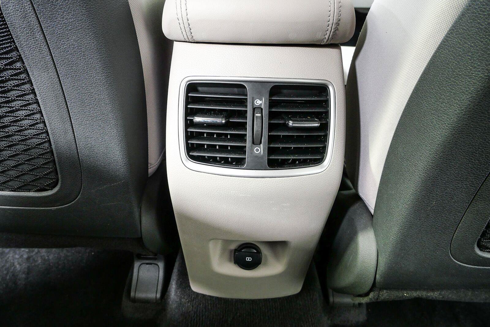 Used 2021 Hyundai Tucson SEL FWD image 19