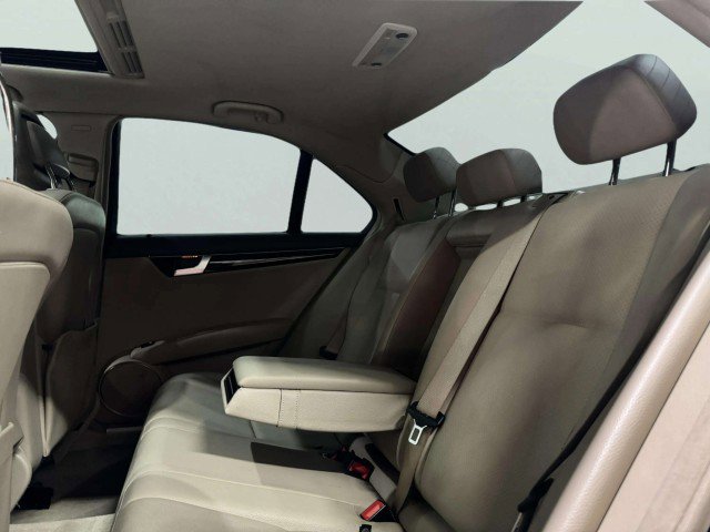 Used 2014 Mercedes-Benz C 300 Sport image 29