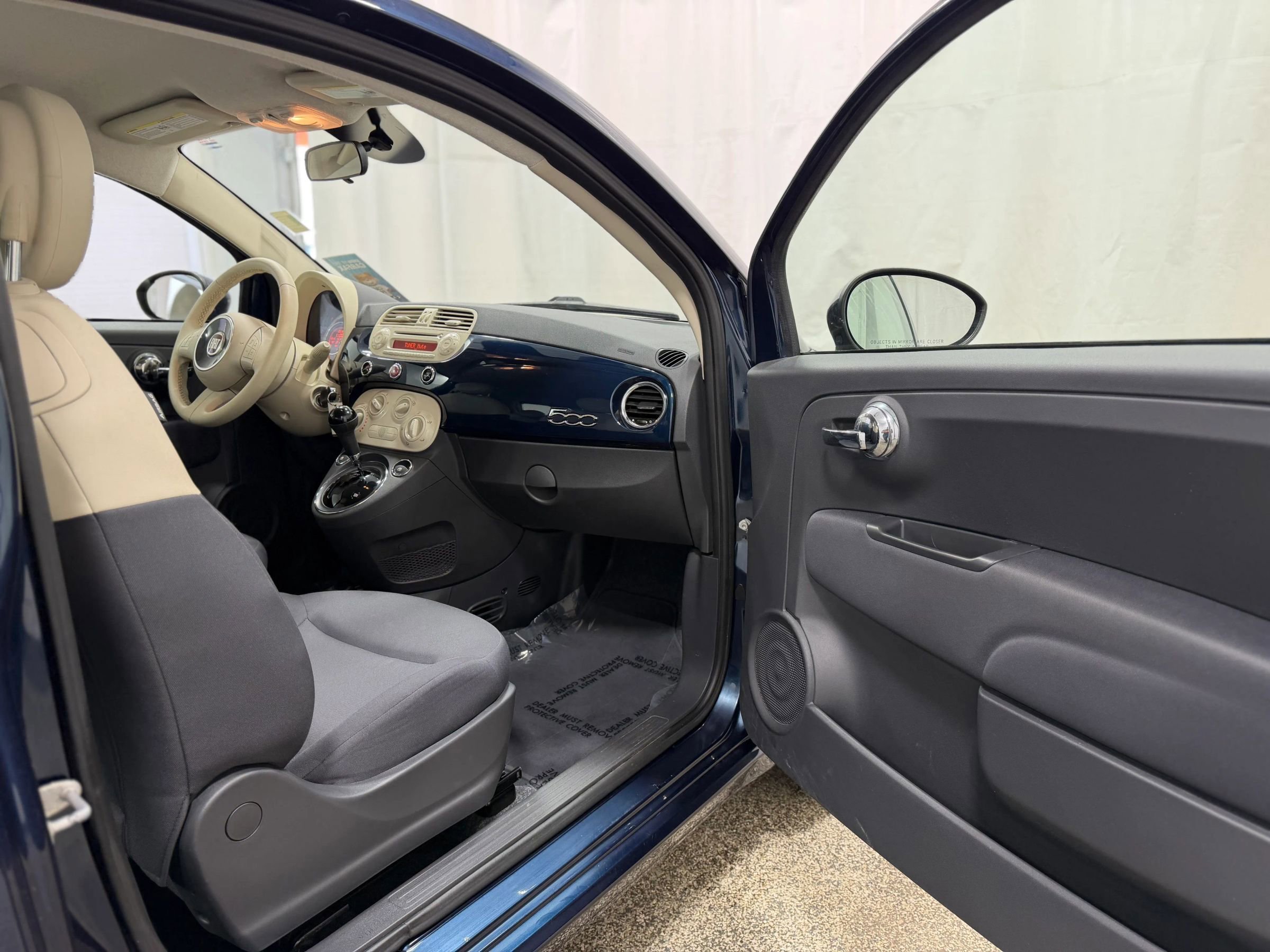 Used 2015 FIAT 500 Pop image 25
