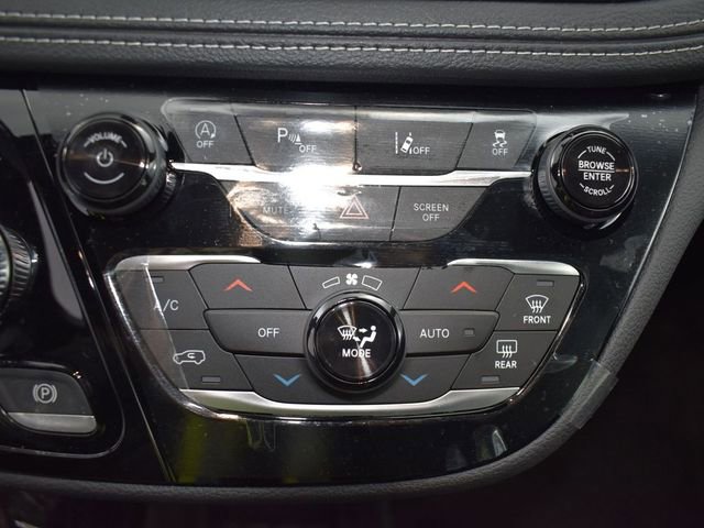 New 2026 Chrysler Pacifica Select w/ S Appearance Package FWD image 31