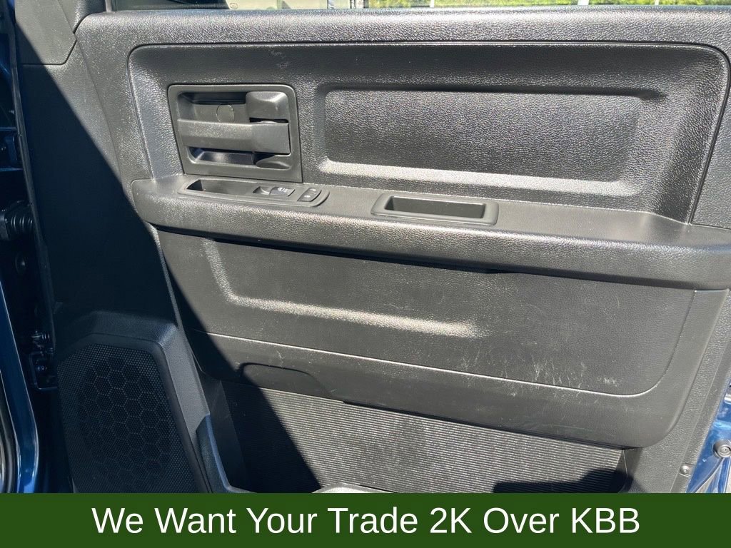 Used 2022 RAM 3500 Tradesman w/ Chrome Appearance Group image 21