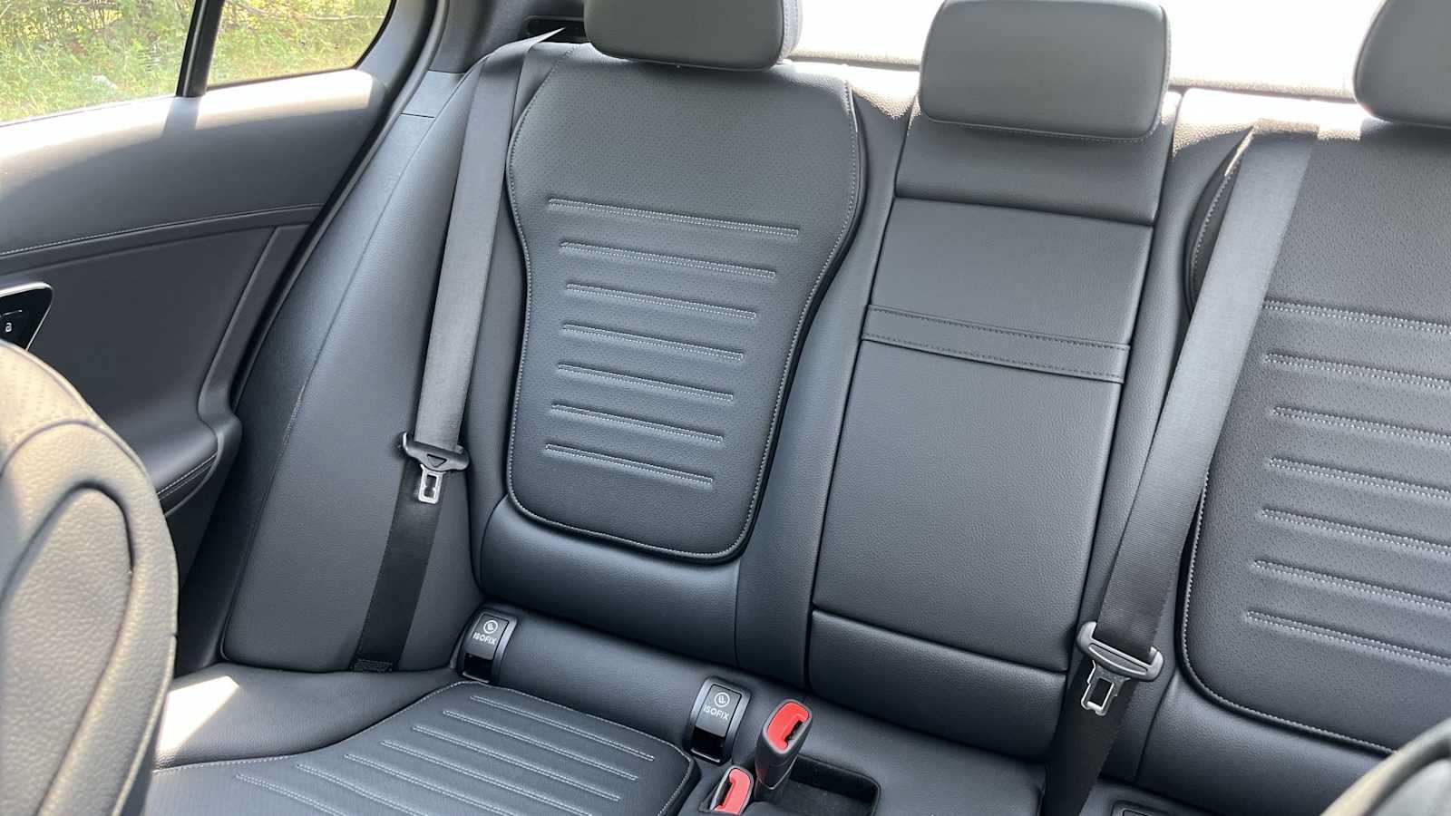 New 2026 Mercedes-Benz C 300 4MATIC Sedan image 32
