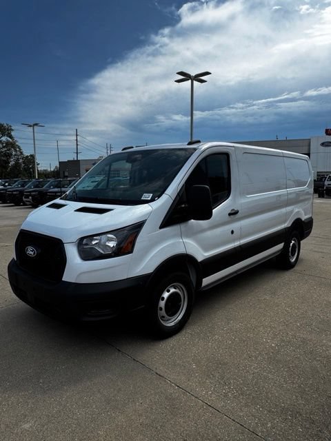 New 2026 Ford Transit 150 Low Roof w/ Load Area Protection Package RWD image 3