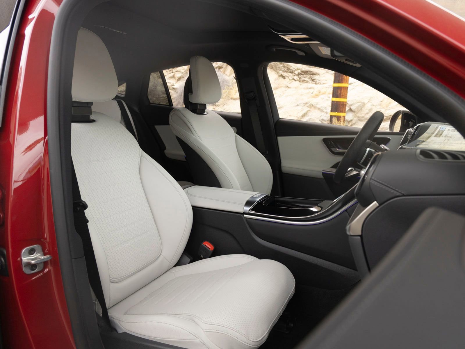 New 2026 Mercedes-Benz GLC 300 4MATIC image 26